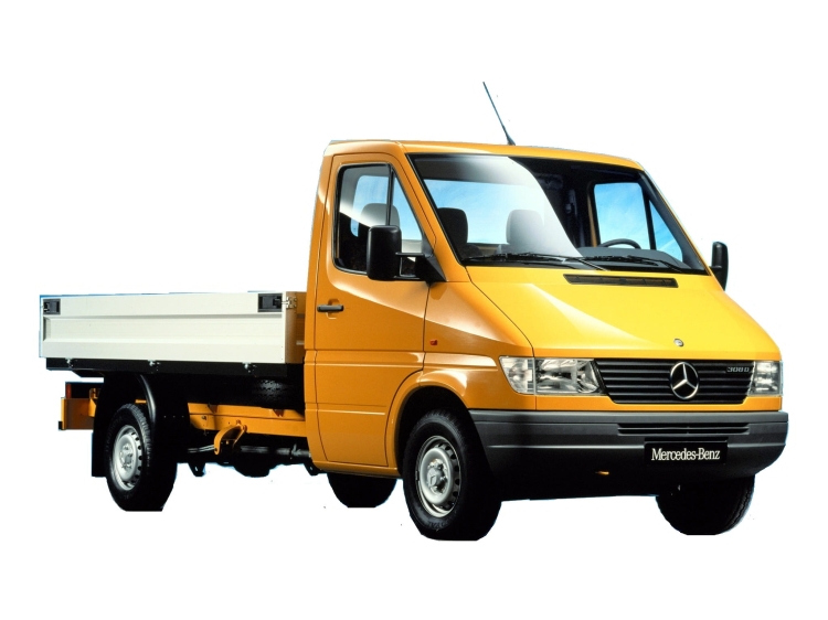 mercedes-benz_sprinter_1995_pictures_1.jpg